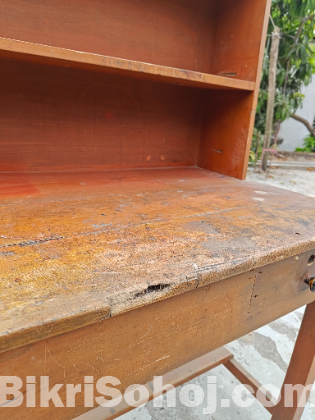 Chair And Tabil